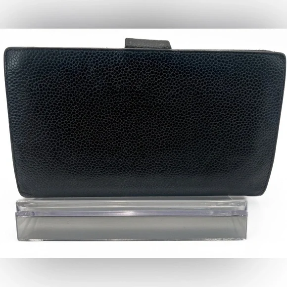 Chanel Wallet - Picture 4 of 6